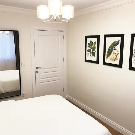 Apartament My Fabulous Trendy In Taksim Square *