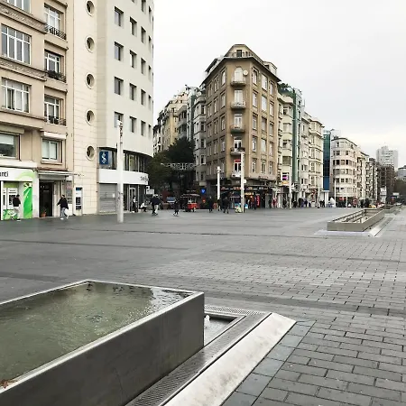 Apartament My Fabulous Trendy In Taksim Square *